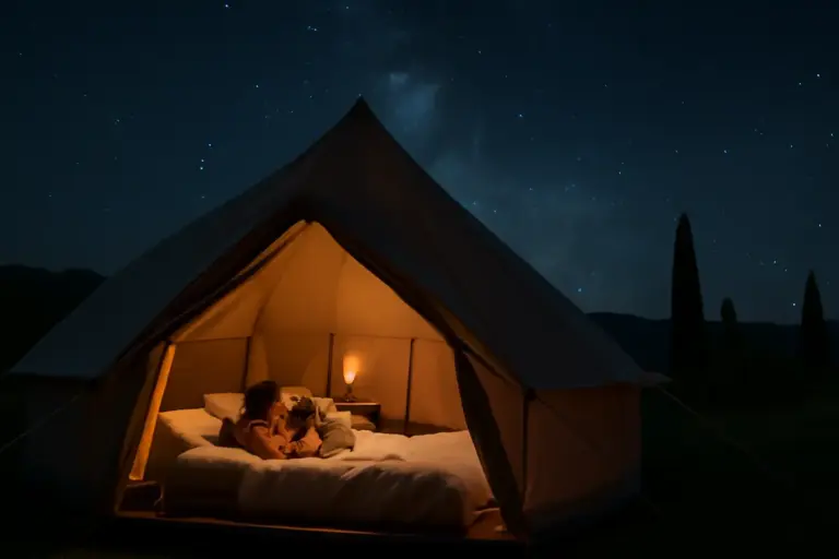 Sleeping under the stars in Italy: dove provare il glamping che cambia il concetto di campeggio